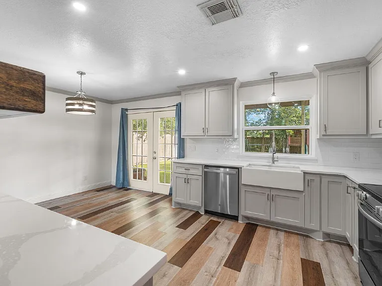 16453 Ryan Guinn Way — Photo 8