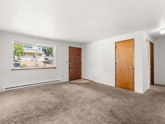5th image of 717 NW B St