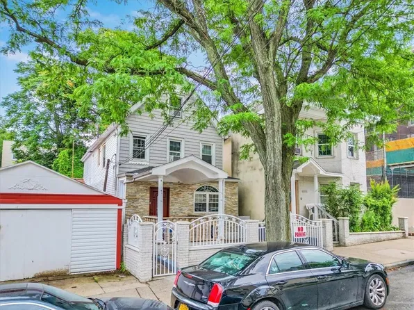 4568 Carpenter Avenue, Bronx, NY 10470