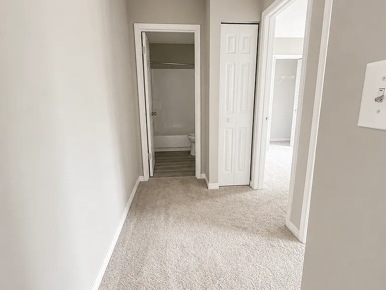 3174 Beecher Dr E — Photo 14