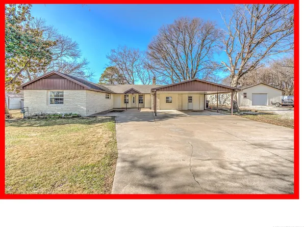 245 NE Morningside Ave, Bartlesville, OK 74006