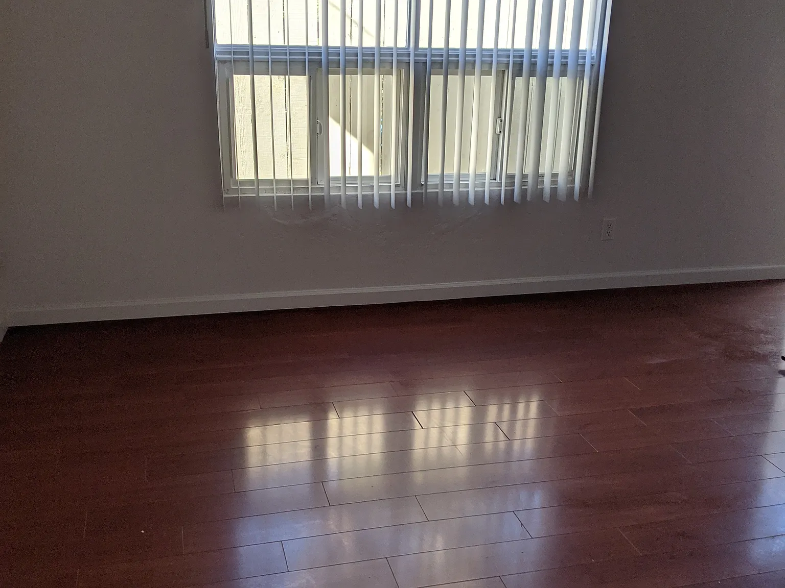 2 bed, 700 sqft, $2,600 — Photo 1