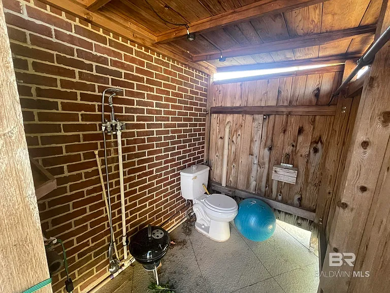 35405 Pine Rd S — Photo 24