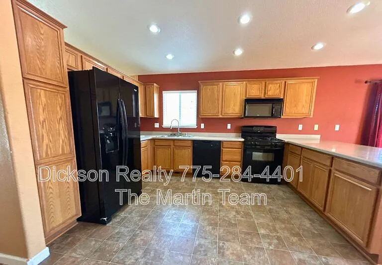 17630 White Tail Ct — Photo 5