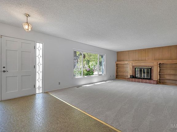 4th image of 4936 Londonberry Drive