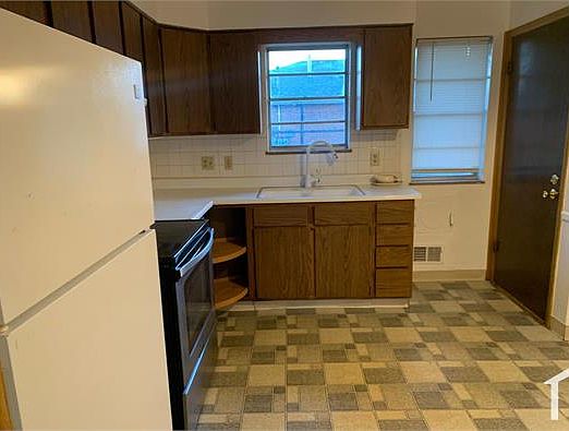 1st image of 802 S Weyant Ave #B
