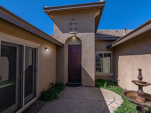 4th image of 4087 Arenzano Way