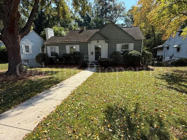216 Carolina Cir, Winston Salem, NC 27104
