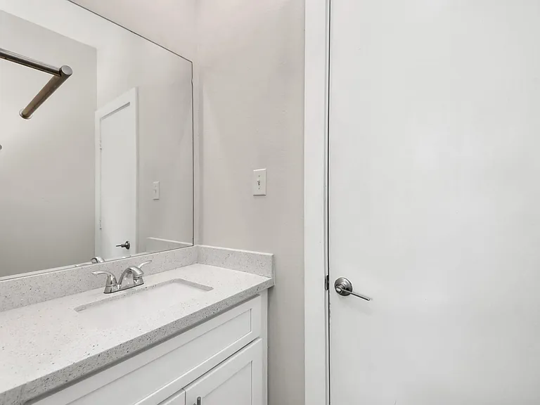 4228 Bellfort St — Photo 23