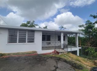 501-575718 Bo Cacao Carr Dm #858-3.8, Carolina, PR 00987