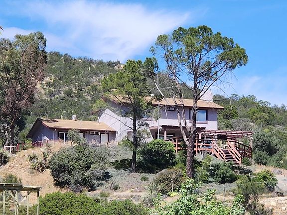3rd image of 59630 Rincon Ridge Rd