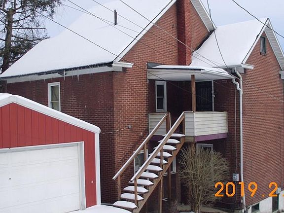 2nd image of 754 Sherman St