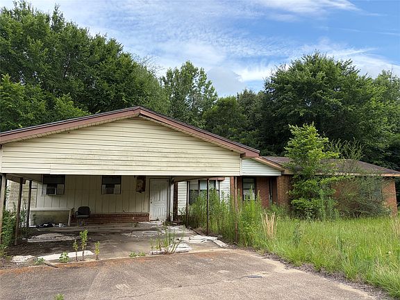 2nd image of 4070 State Highway 155 N