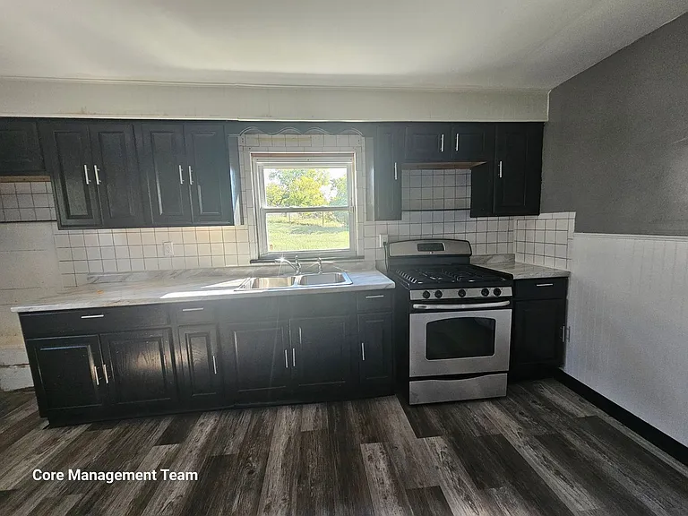 3214 Virginia Ave — Photo 1