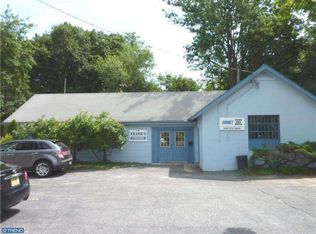 49 S Boulevard Ave, Maple Shade, NJ 08052