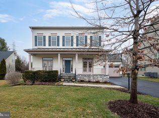 43842 Grantner Pl, Ashburn, VA 20147