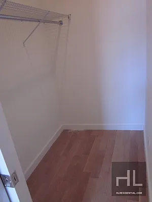 Rented by Highline Residential | media 38