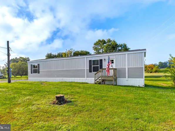 342 Frogtown Rd, Pequea, PA 17565