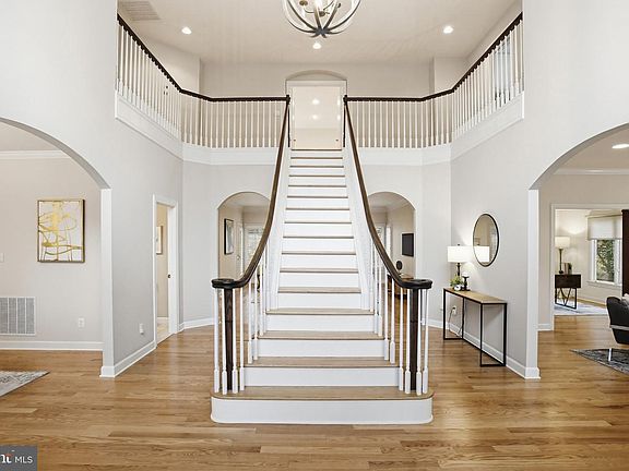 5th image of 11316 Bright Pond Ln