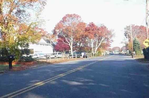 2nd image of 215 Floyd Rd