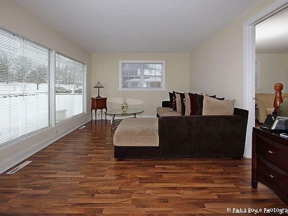 2nd image of 5365 Cleveland Ln
