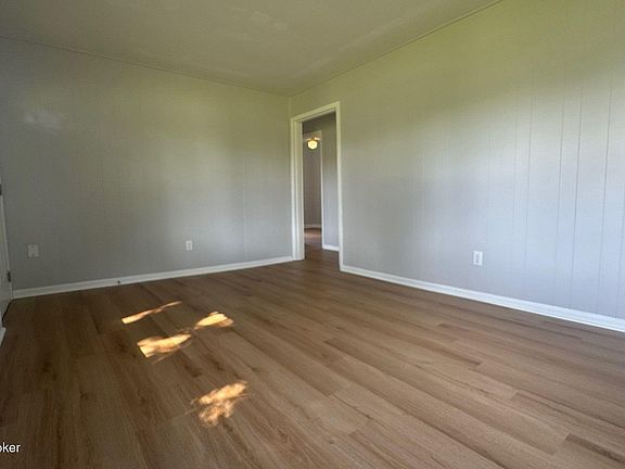 4th image of 13213 Ashlawn Dr