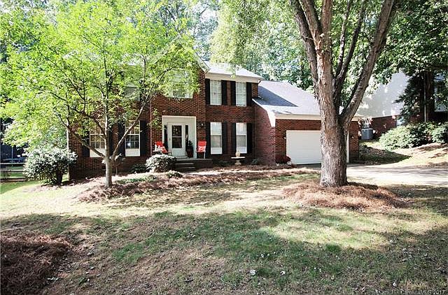 1st image of 8922 Sutherland Dr