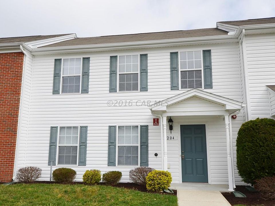 1st image of 204 Carsons Ct