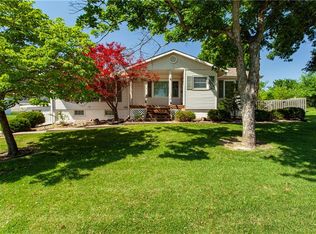 15800 E Salisbury Rd, Independence, MO 64050