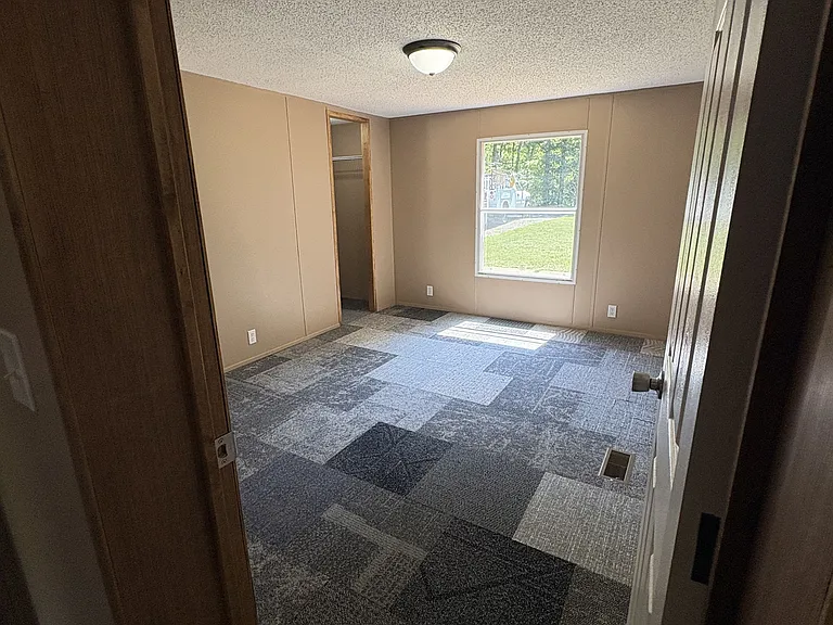 152 Meadow Ln — Photo 11