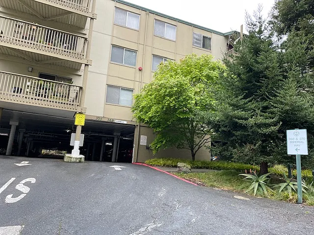 368 Imperial Way — Photo 32