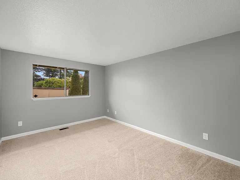 4511 88th St SW — Photo 14