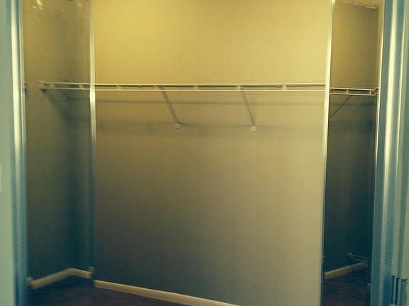 3rd image of 137 Golden Isles Dr APT 401