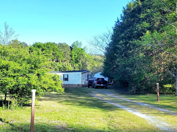 52 Go Cart Rd, Four Oaks, NC 27524