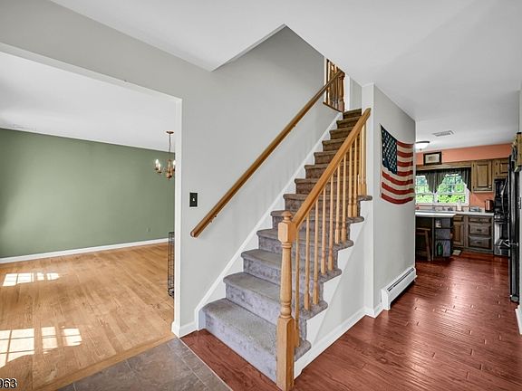 5th image of 28 Brady Rd