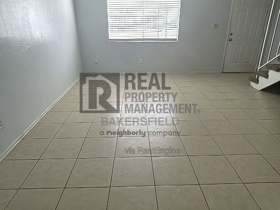 3rd image of 3108 Stine Rd APT 10