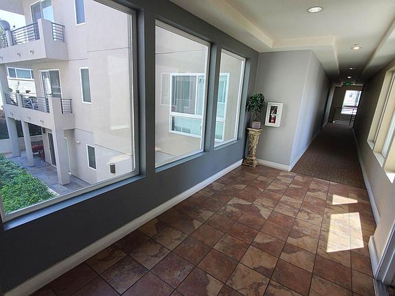 3rd image of 11115 W Acama St #204