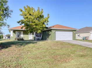 3820 SW 8th Pl, Cape Coral, FL 33914