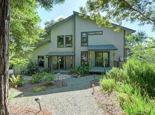 485 Riverview Dr, Auburn, CA 95603
