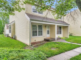 2311 Galen Dr UNIT 5, Champaign, IL