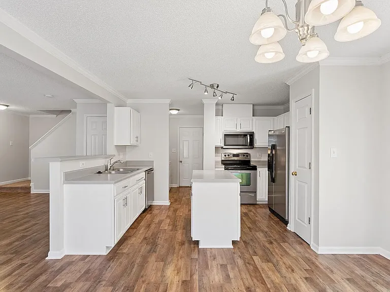 510 Homestead Park Dr — Photo 13