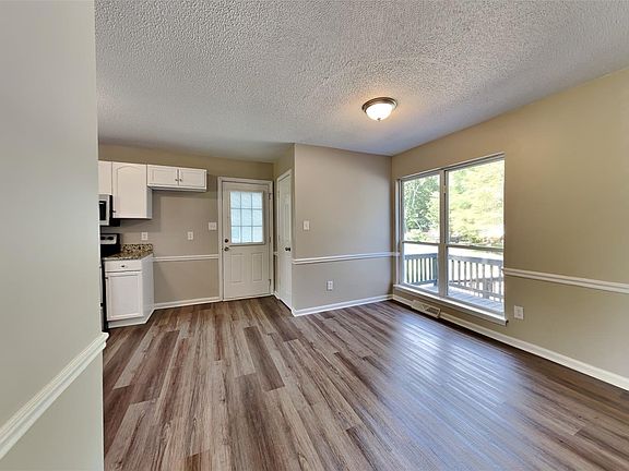 5th image of 9606 Buckskin Ln