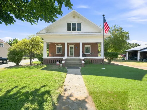 211 N Plum St, Argonia, KS 67004