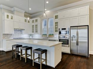 324 W 20th St, Houston, TX 77008