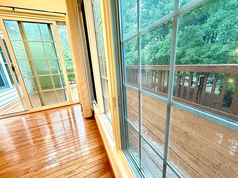 4028 Heatherstone Ct — Photo 15