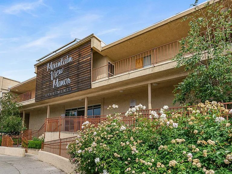 THE COLONY AT DRONFIELD (Mountain View Manor) — Photo 47