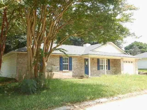 7432 Pecanwood Ln, Haughton, LA 71037