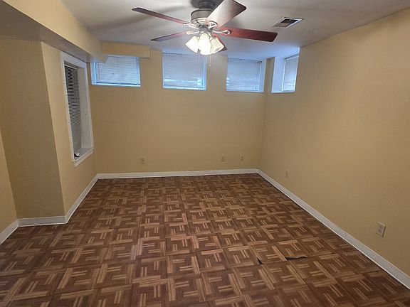 3rd image of 1845 Monroe Dr NE APT 6