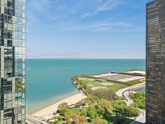 4th image of 474 N Lake Shore Dr APT 4003