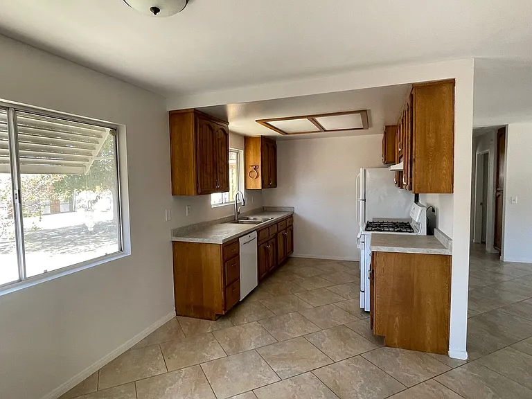 61974 Sunburst Cir — Photo 5